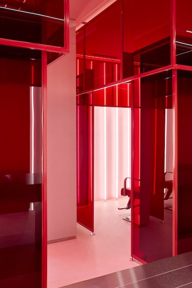 poutx injectables botox skincare skin clinic med spa red pink acrylic treatment rooms chair